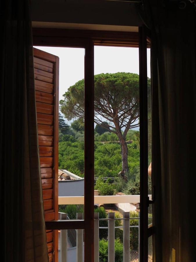 La Pigna Delle Aci Apartment Ачиреале Экстерьер фото
